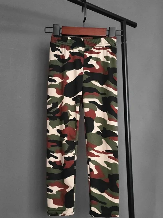 Girls Camo Always Looks Good Leggings