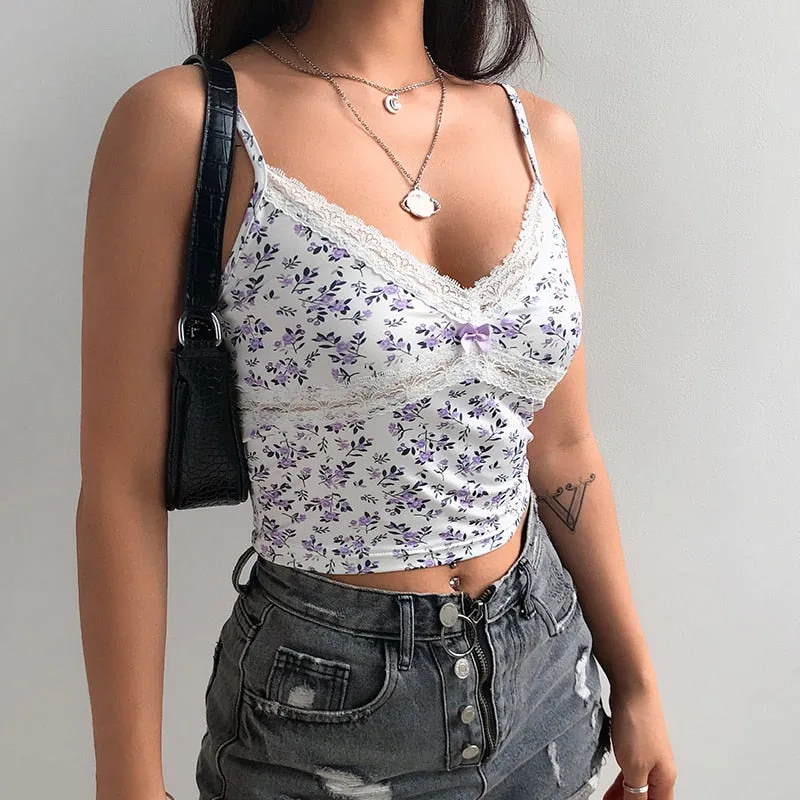 Lace Edge Small Flower Cute Summer Tops For Women Boho Sweet Style Beachwear Sleeveless V Neck Sexy Bralette Crop Top