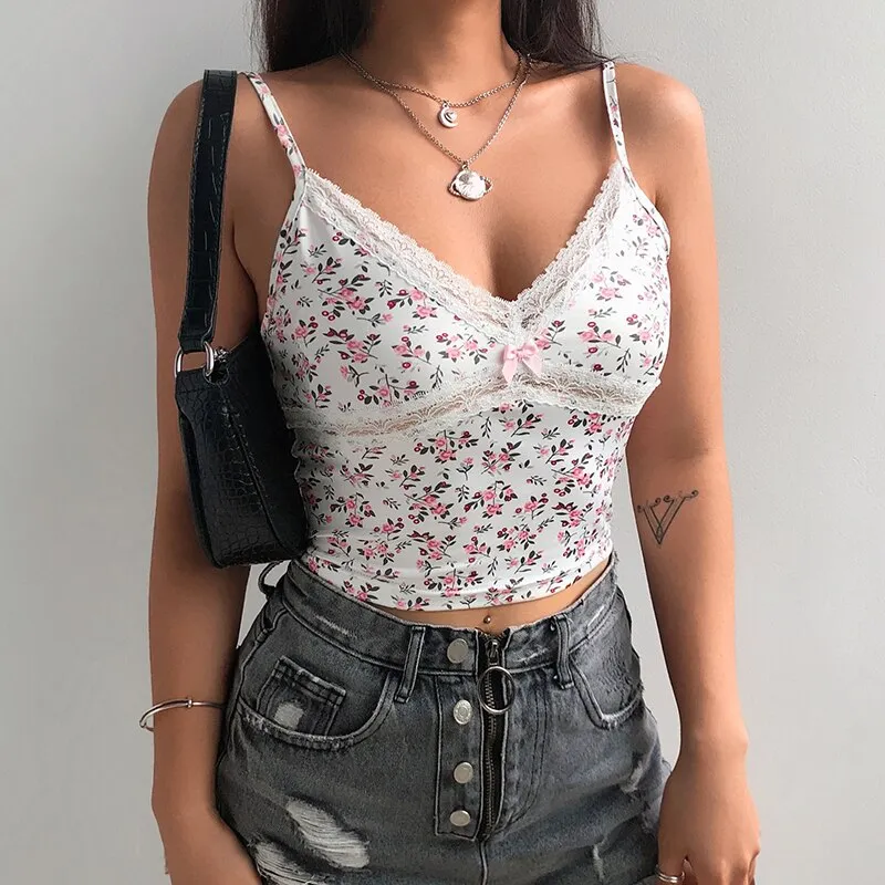 Lace Edge Small Flower Cute Summer Tops For Women Boho Sweet Style Beachwear Sleeveless V Neck Sexy Bralette Crop Top